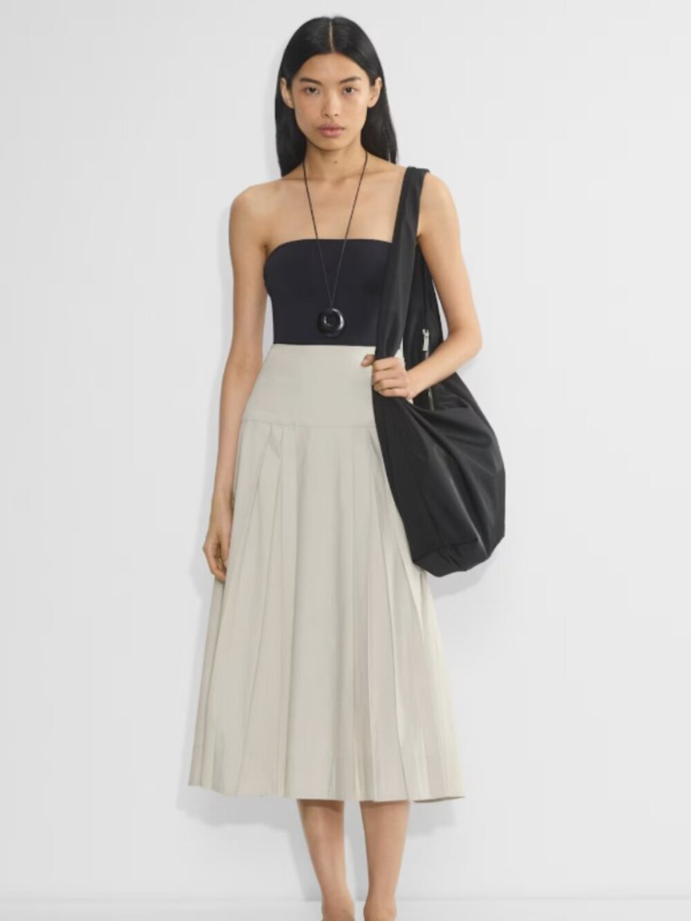 Babaton (Aritzia) Chandelier Poplin Skirt Matte Pearl Size 10